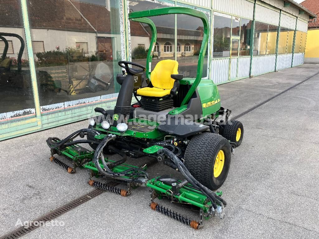 кусторез John Deere 8700