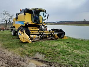 зерноуборочный комбайн New Holland TC5070